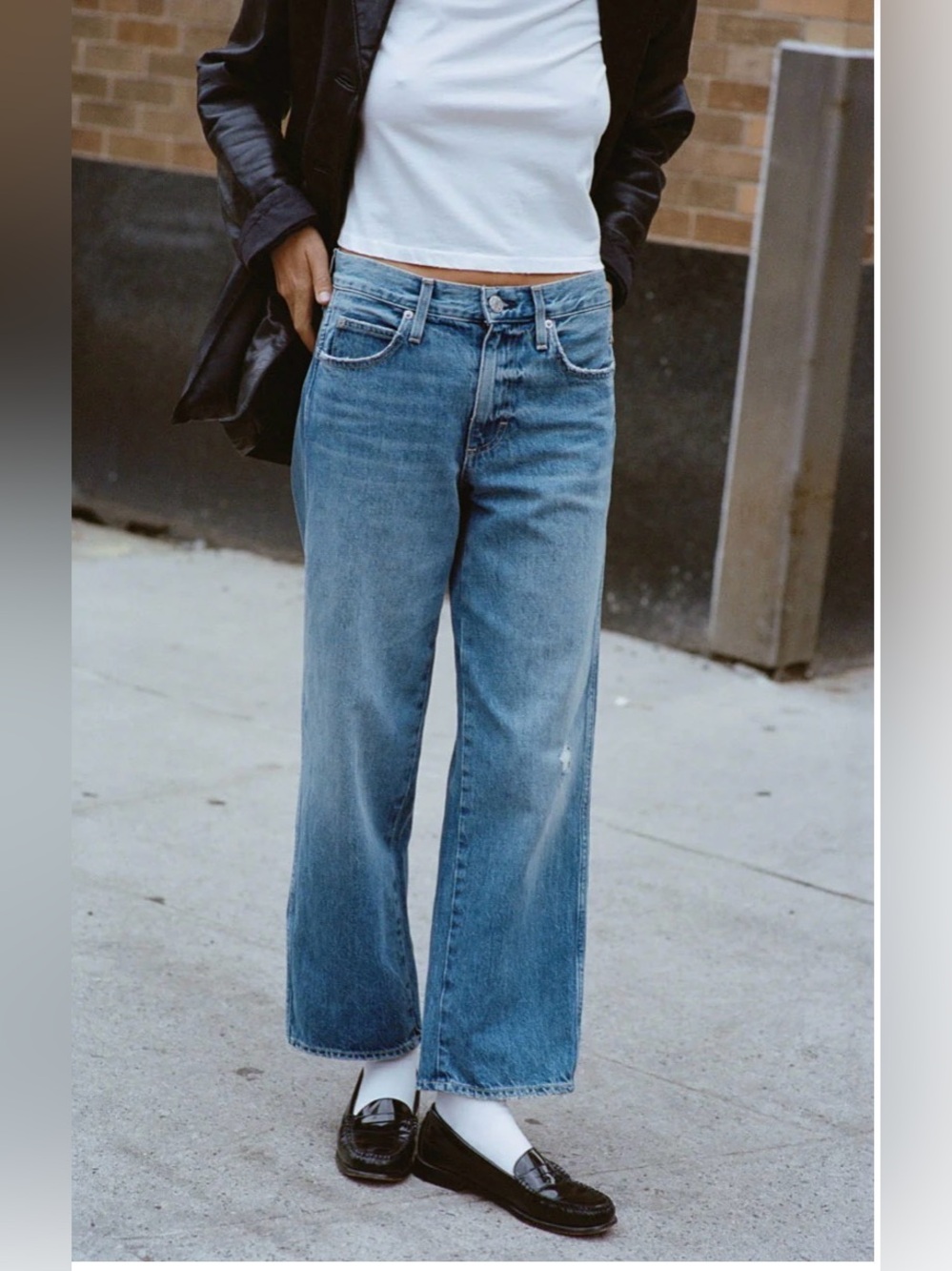 AMO Wide-Leg Crop Jeans